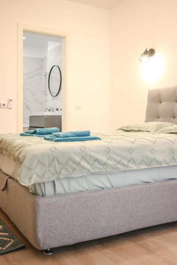 بوخارست The Next Door Apartaments المظهر الخارجي الصورة